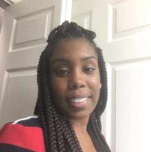 Meet your Posher, Beatriz